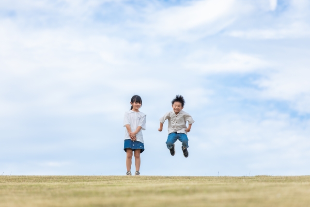幼児期にふさわしい生活とは？幼児の自己表現と自己肯定感を促す方法_自由な遊び